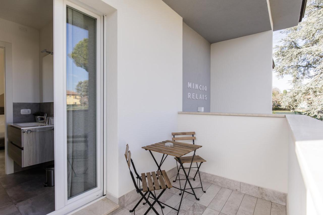 Mincio Relais Bed & Breakfast Castelnuovo del Garda Luaran gambar